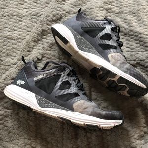Men’s Gently used Karhu Fusion Running Shoes